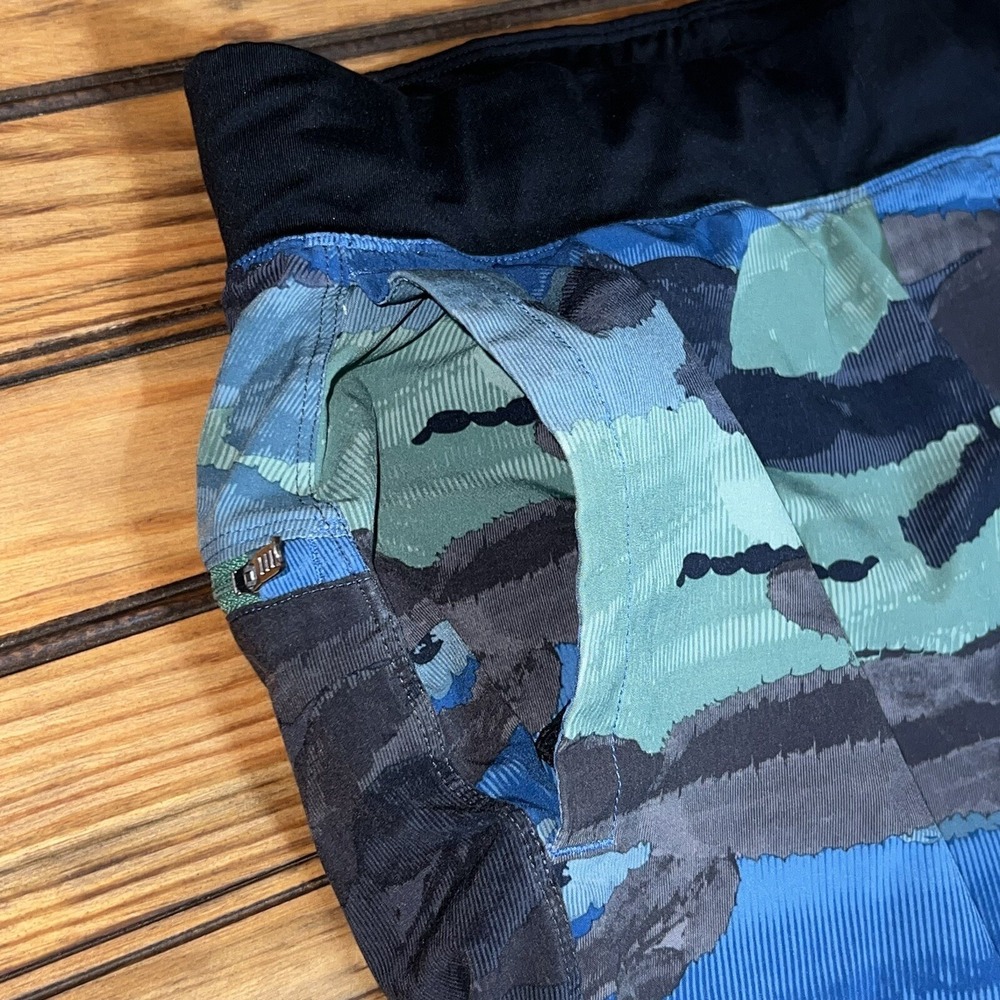 Lululemon Athletic Shorts Mens Small Gym Training Workout Multicolor Pockets - Picture 9 of 9